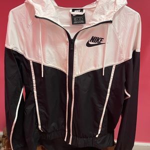 Nike windbreaker